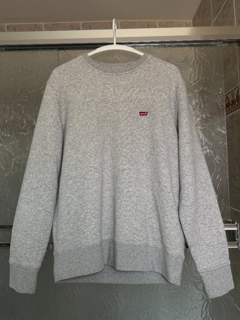 Levi's Men's Grey Crewneck Sweater
